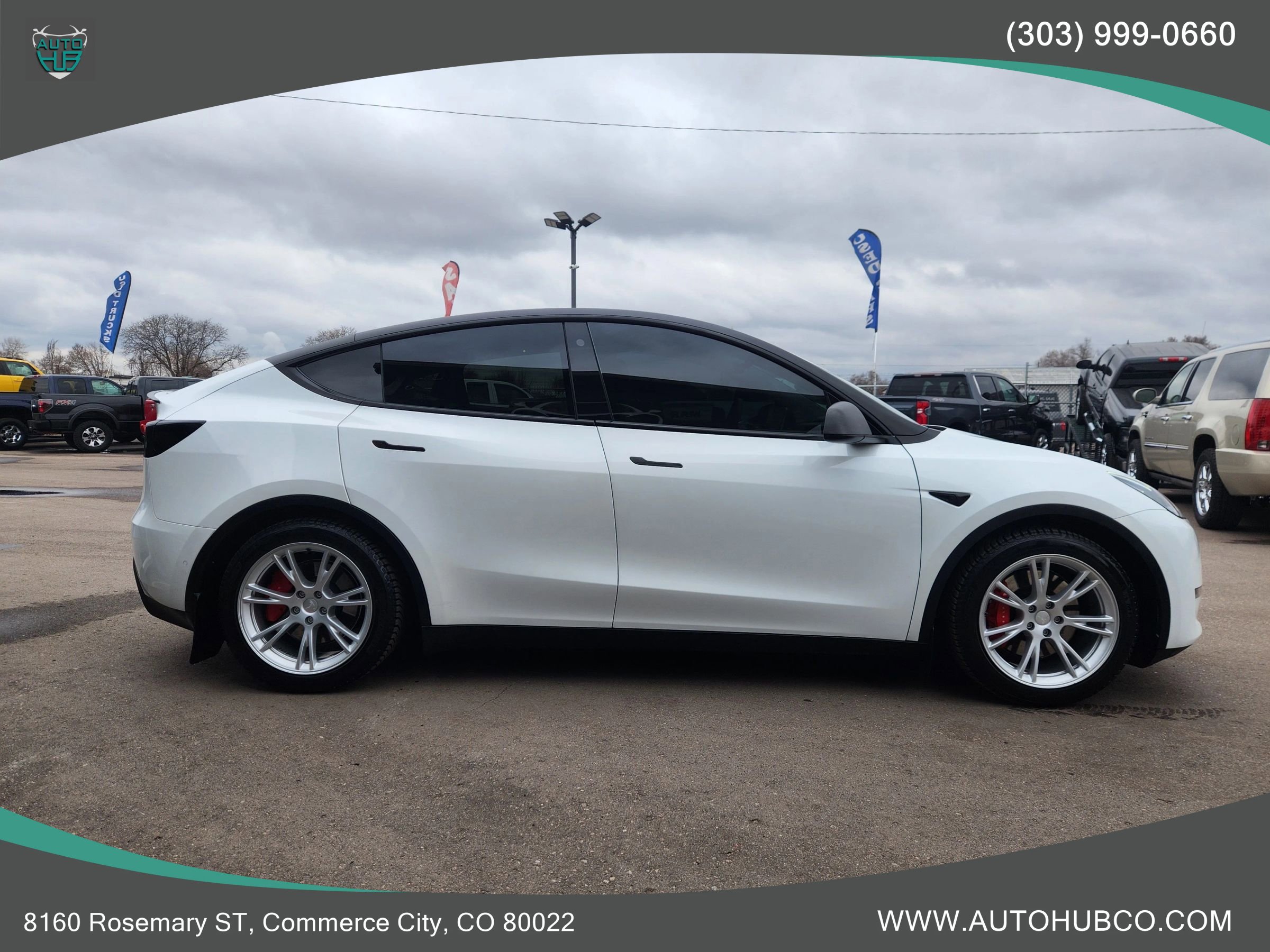 Used 2021 Tesla Model Y Performance image 4