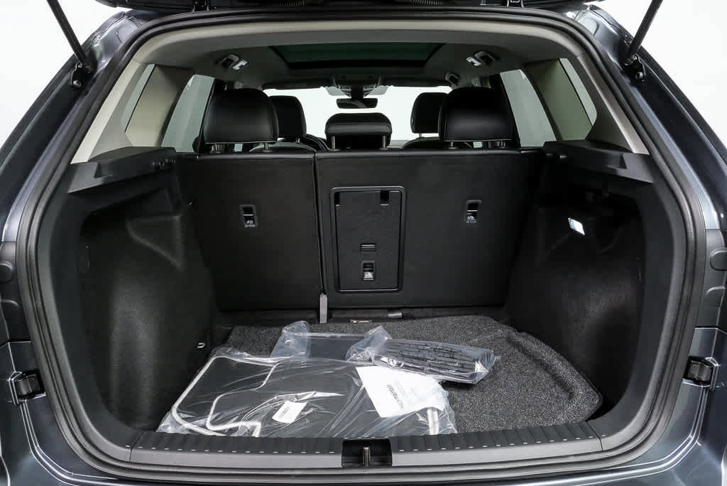 New 2026 Volkswagen Taos SE FWD image 29