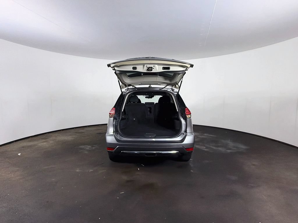 Used 2019 Nissan Rogue SV AWD/4WD image 25