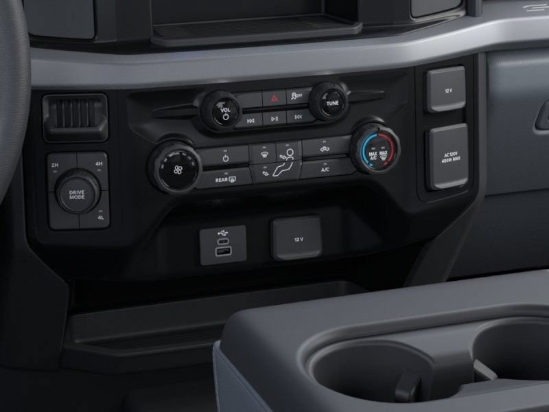 New 2026 Ford F550 4x4 Crew Cab Super Duty image 16