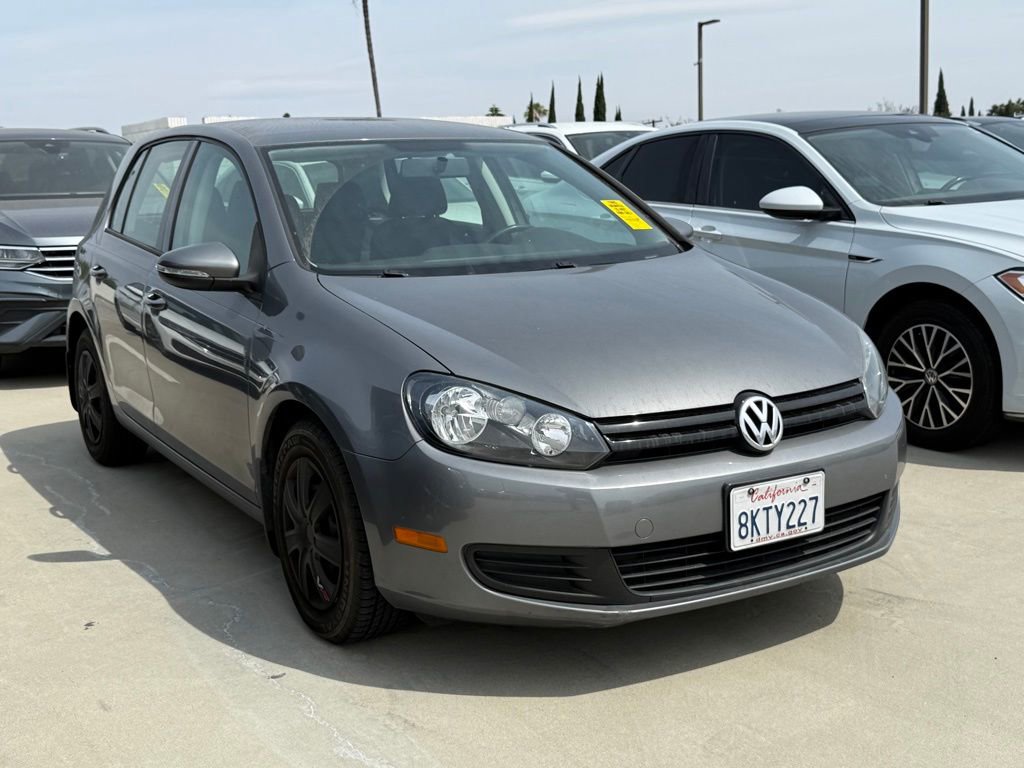 Used 2013 Volkswagen Golf 4-Door image 2