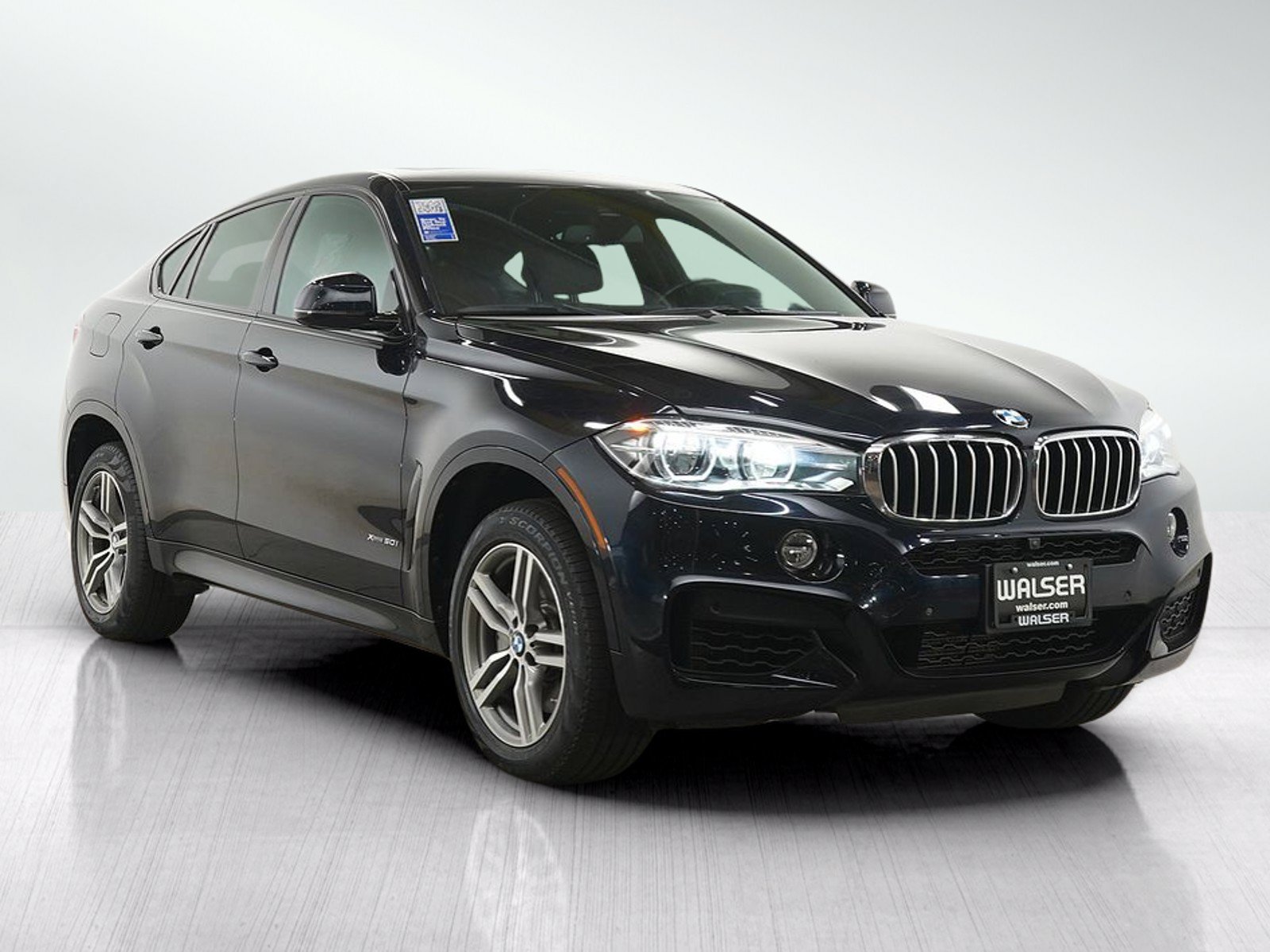 Used 2019 BMW X6 xDrive50i w/ M Sport Package AWD/4WD image 8