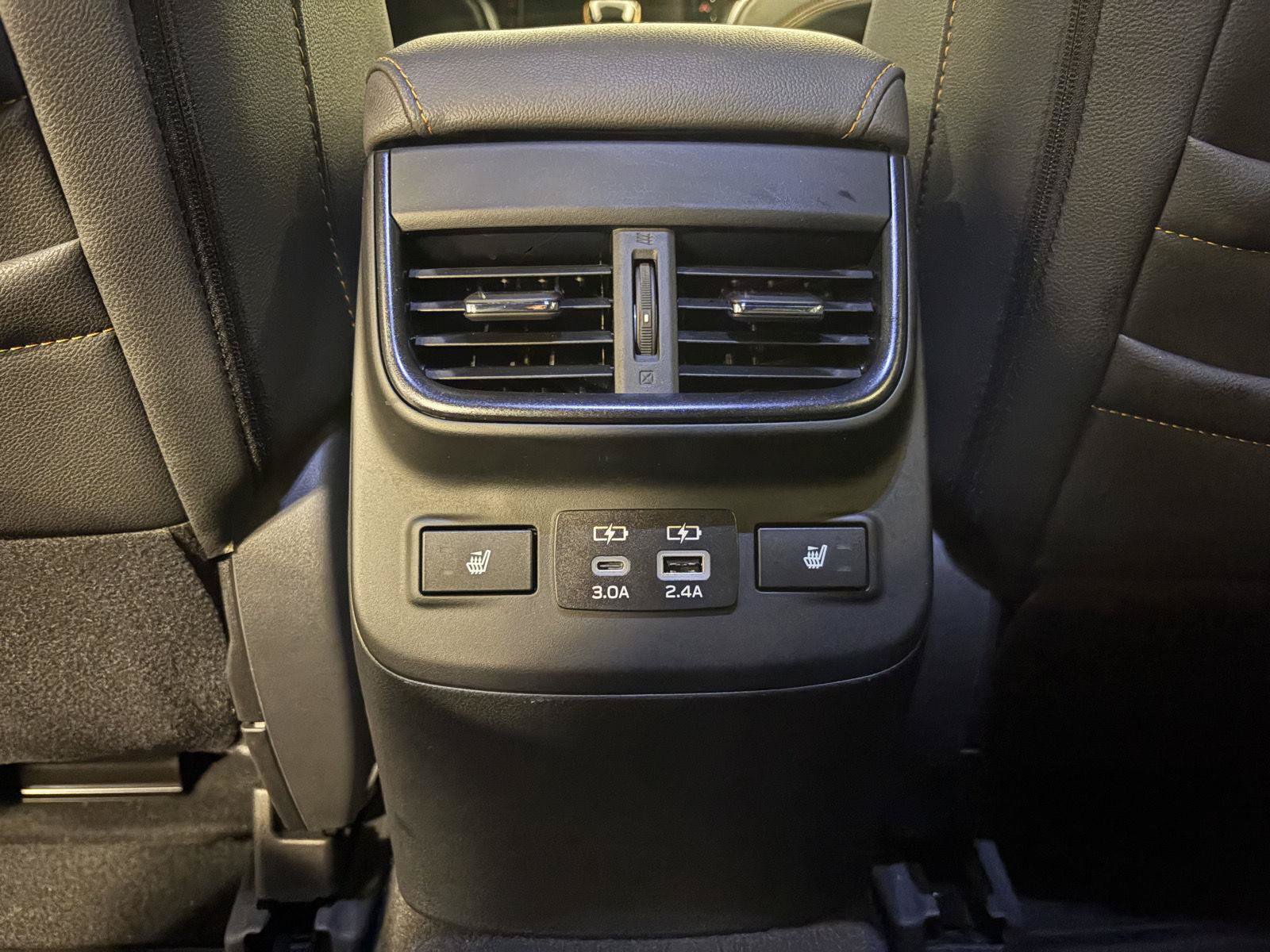 Used 2025 Subaru Outback Wilderness AWD/4WD image 34