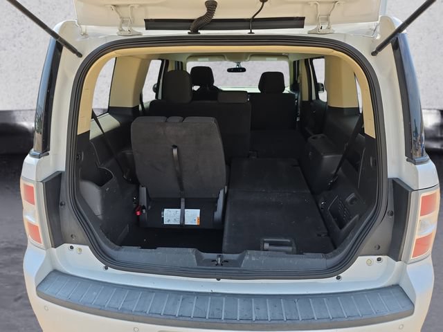 Used 2016 Ford Flex SE FWD image 23