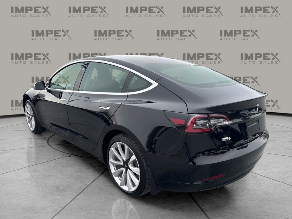 Used 2020 Tesla Model 3 Standard Range Plus image 3
