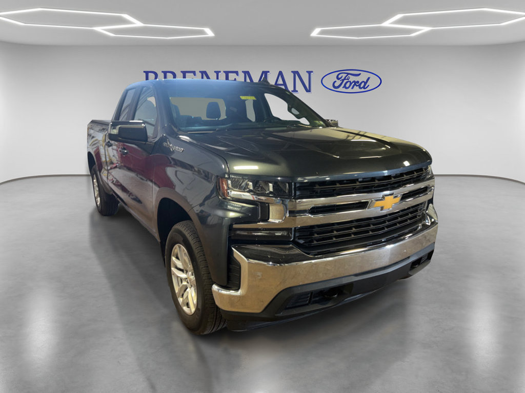 Used 2020 Chevrolet Silverado 1500 LT w/ All-Star Edition AWD/4WD image 3