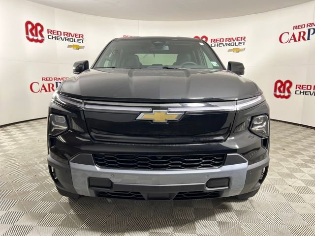 New 2026 Chevrolet Silverado EV LT image 2