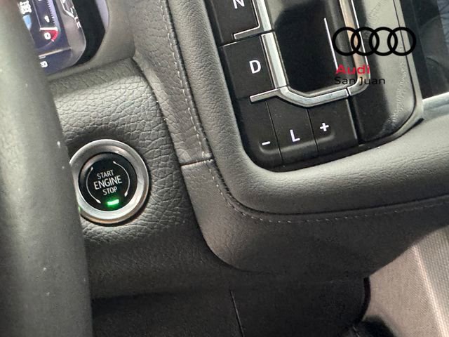 Used 2024 GMC Yukon Denali w/ Advanced Technology Package AWD/4WD image 33