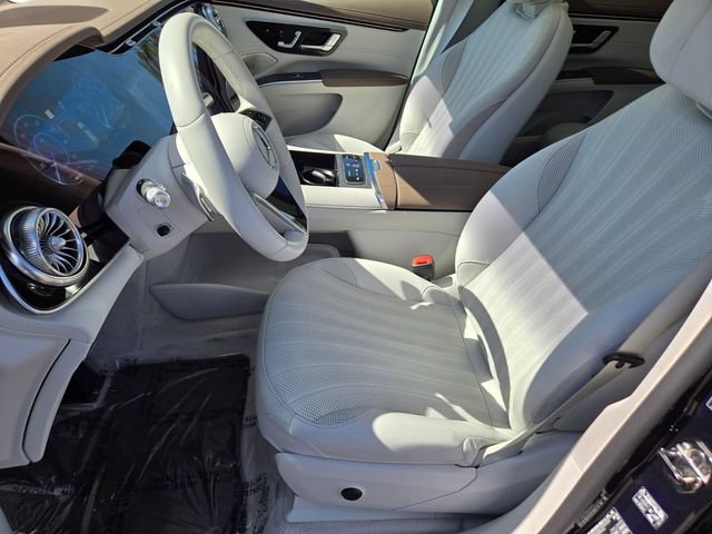 Used 2023 Mercedes-Benz EQS 580 4MATIC SUV image 10