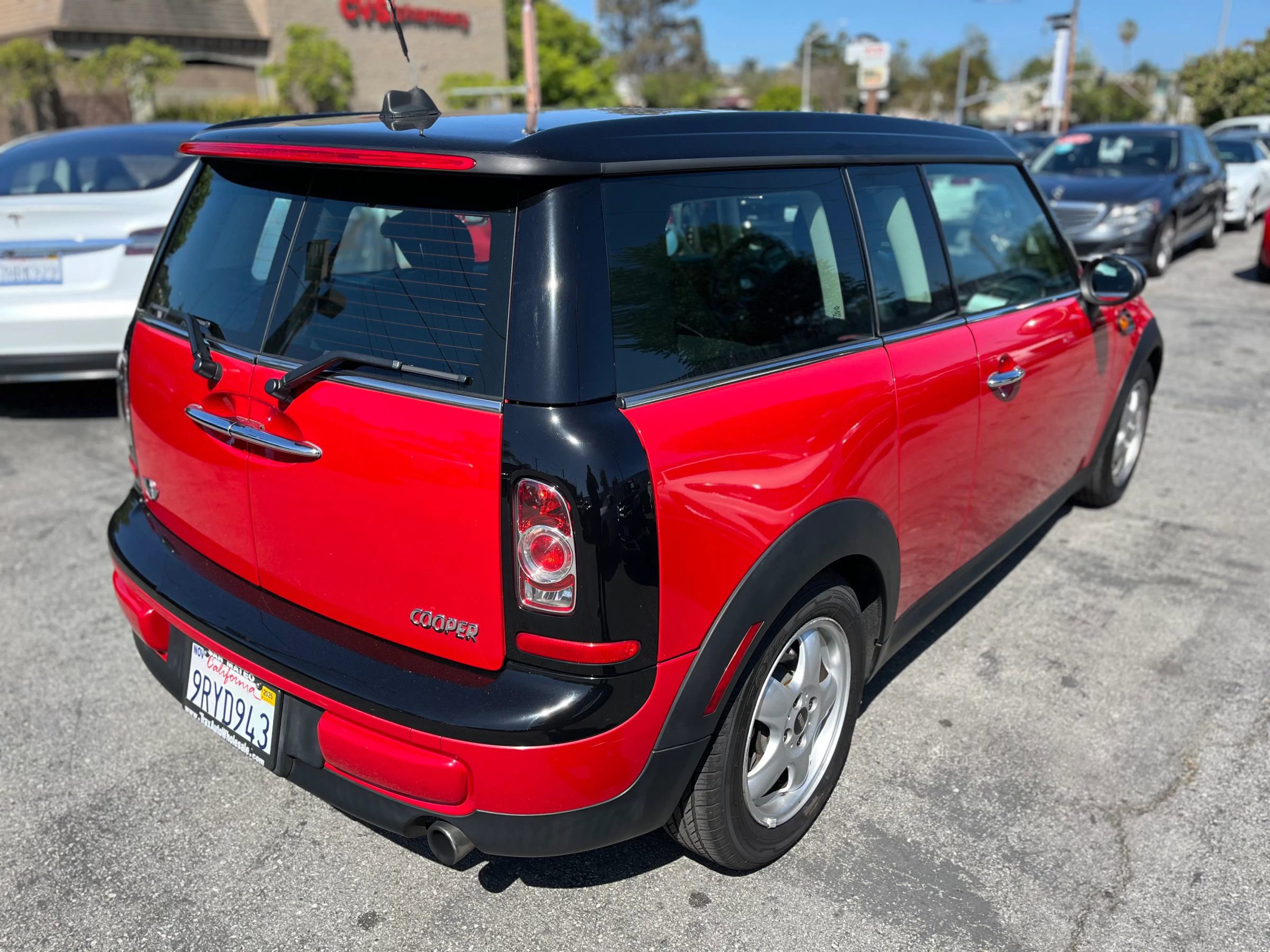 Used 2011 MINI Cooper Clubman image 7
