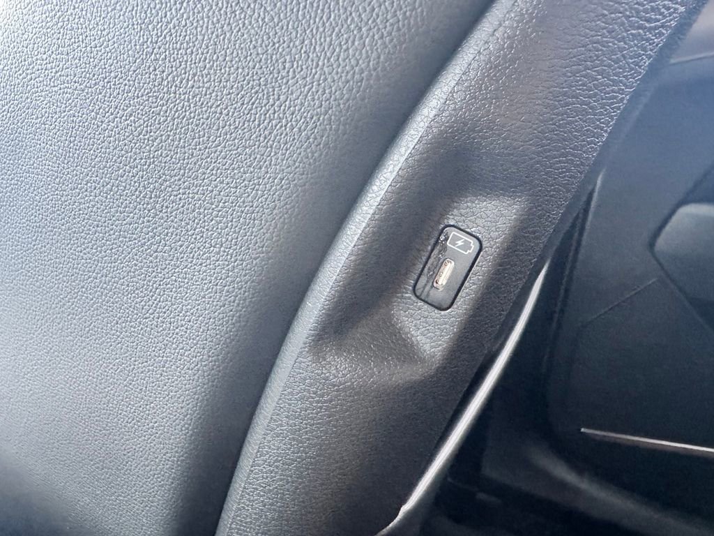 New 2026 Kia Sportage SX image 28