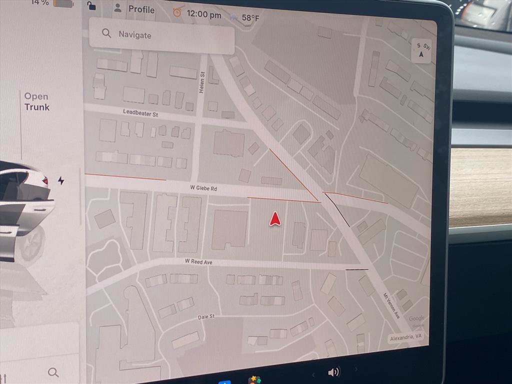 Used 2023 Tesla Model 3 Standard Range image 12