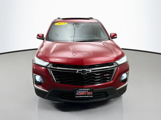 Used 2023 Chevrolet Traverse RS AWD/4WD image 2