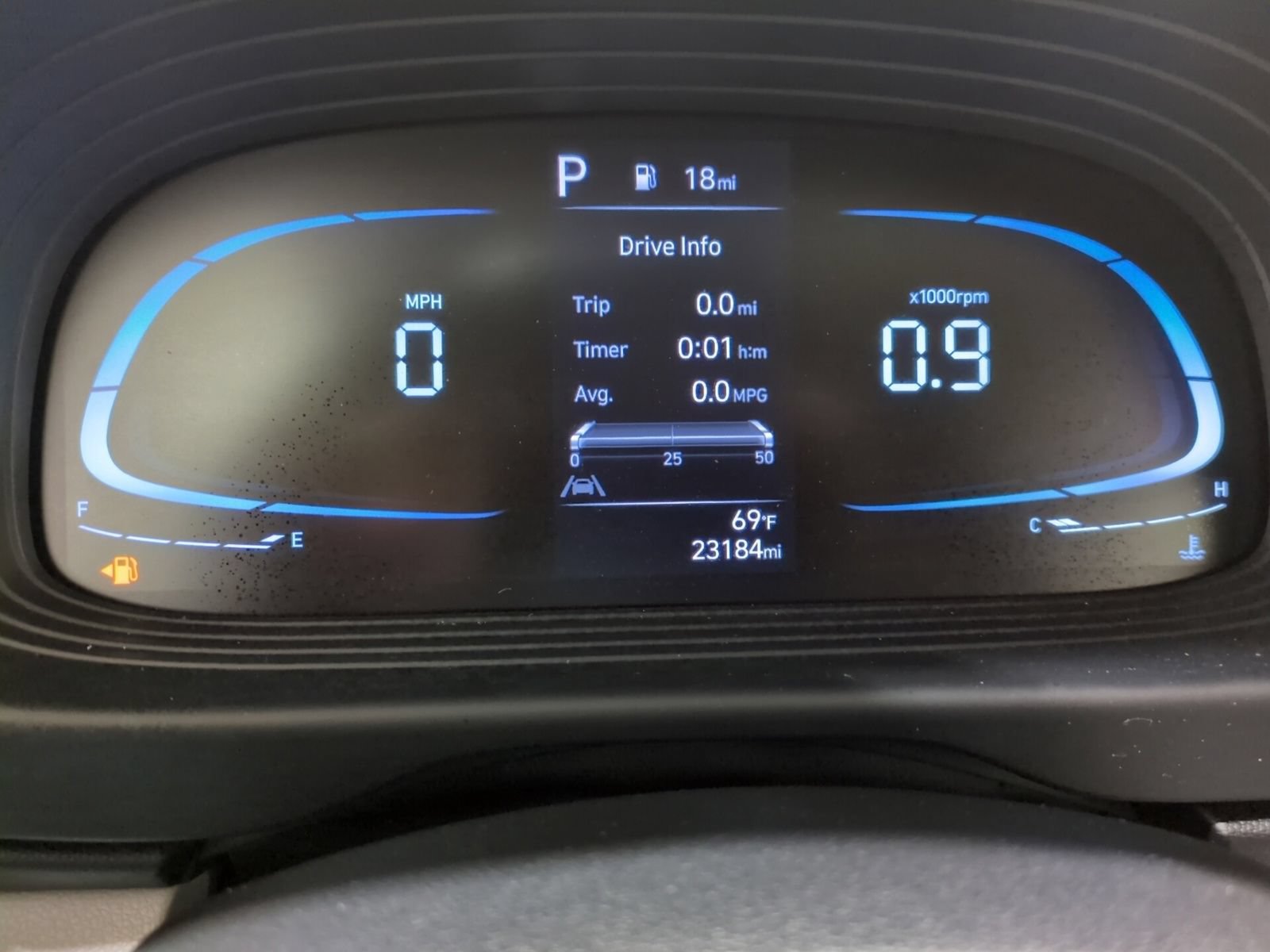 Certified 2023 Hyundai Venue SEL FWD image 18