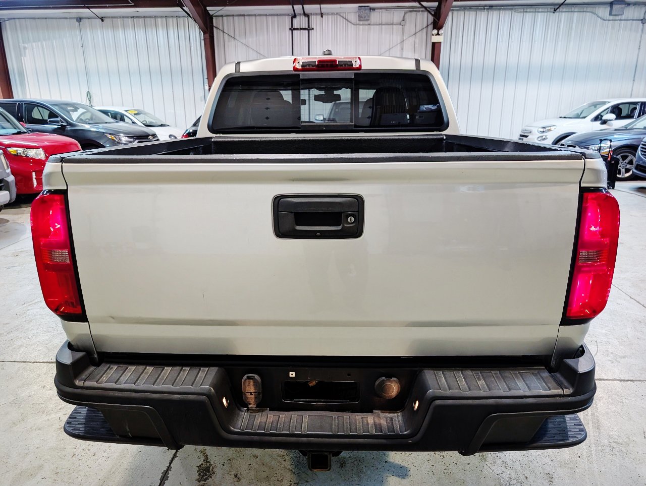 Used 2019 Chevrolet Colorado LT w/ Colorado RST Special Edition RWD image 5