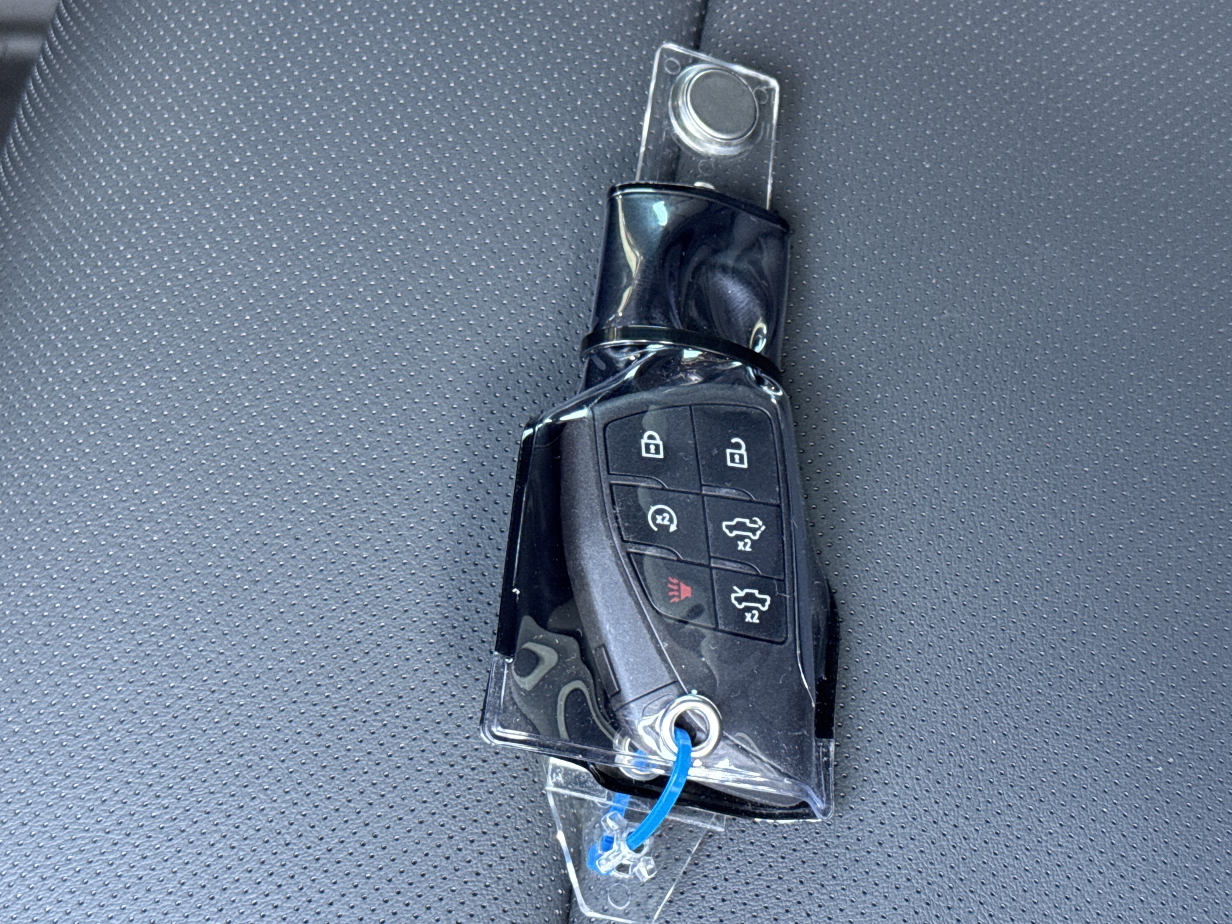 New 2025 GMC Hummer EV 2X image 34