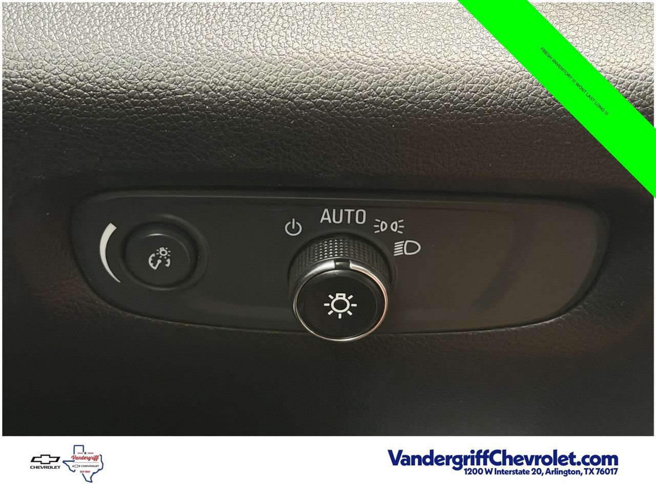 Used 2019 Chevrolet Traverse LS FWD image 18