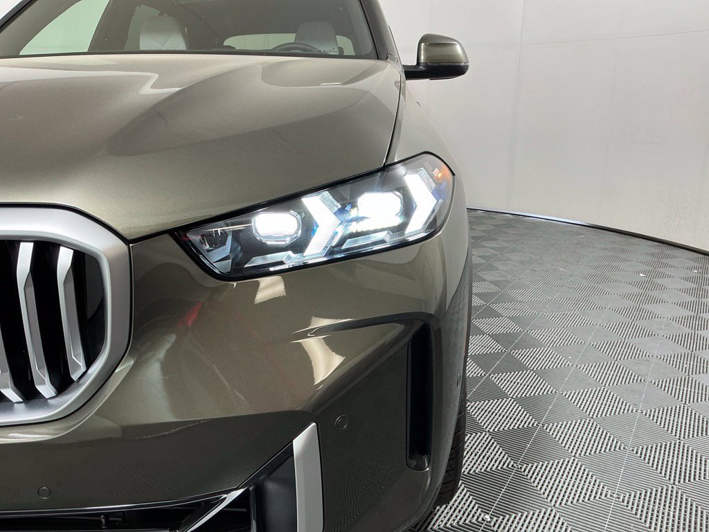 New 2026 BMW X5 xDrive40i w/ Climate Comfort Package AWD/4WD image 8