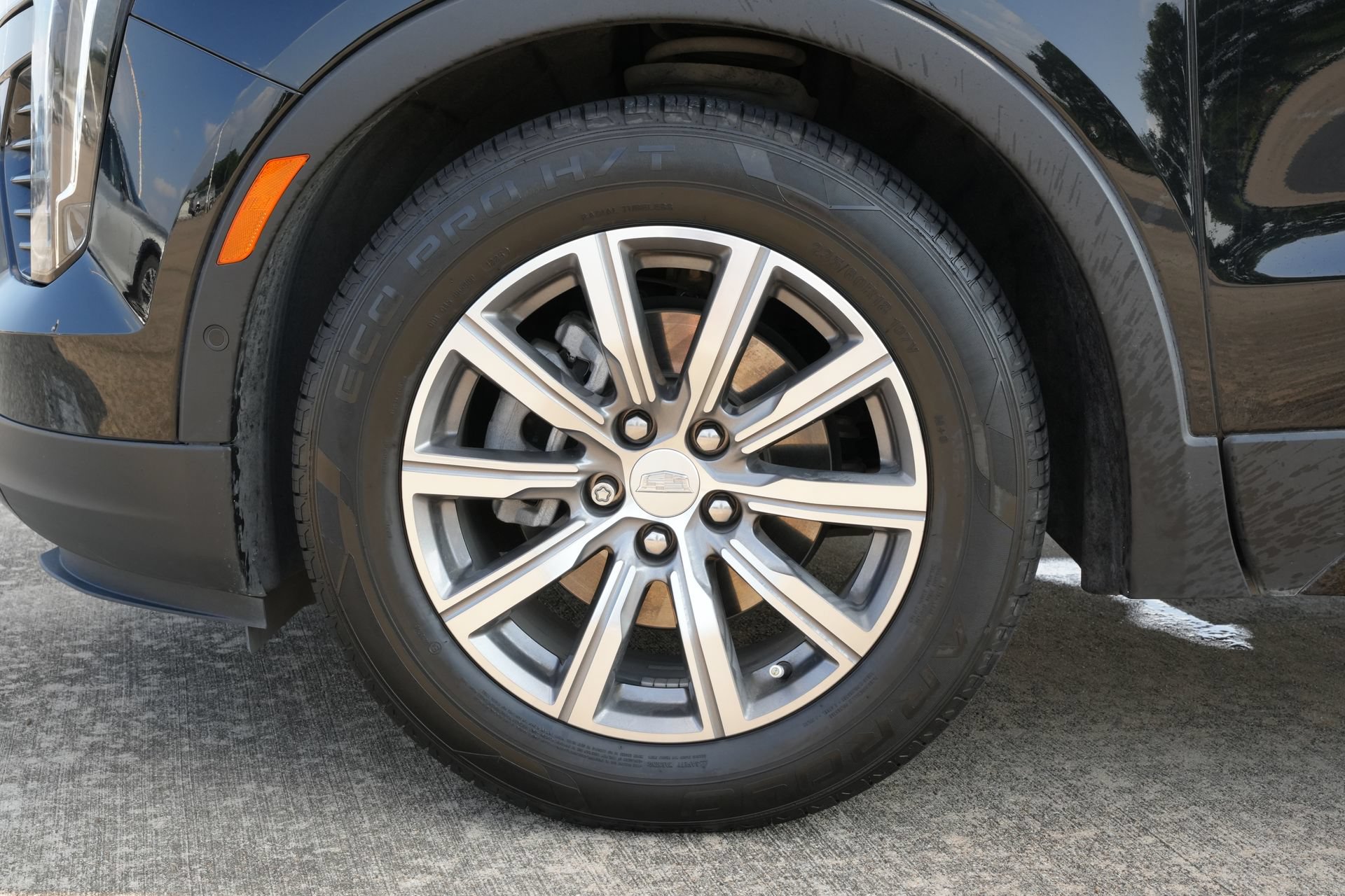 Used 2022 Cadillac XT4 Sport FWD image 27
