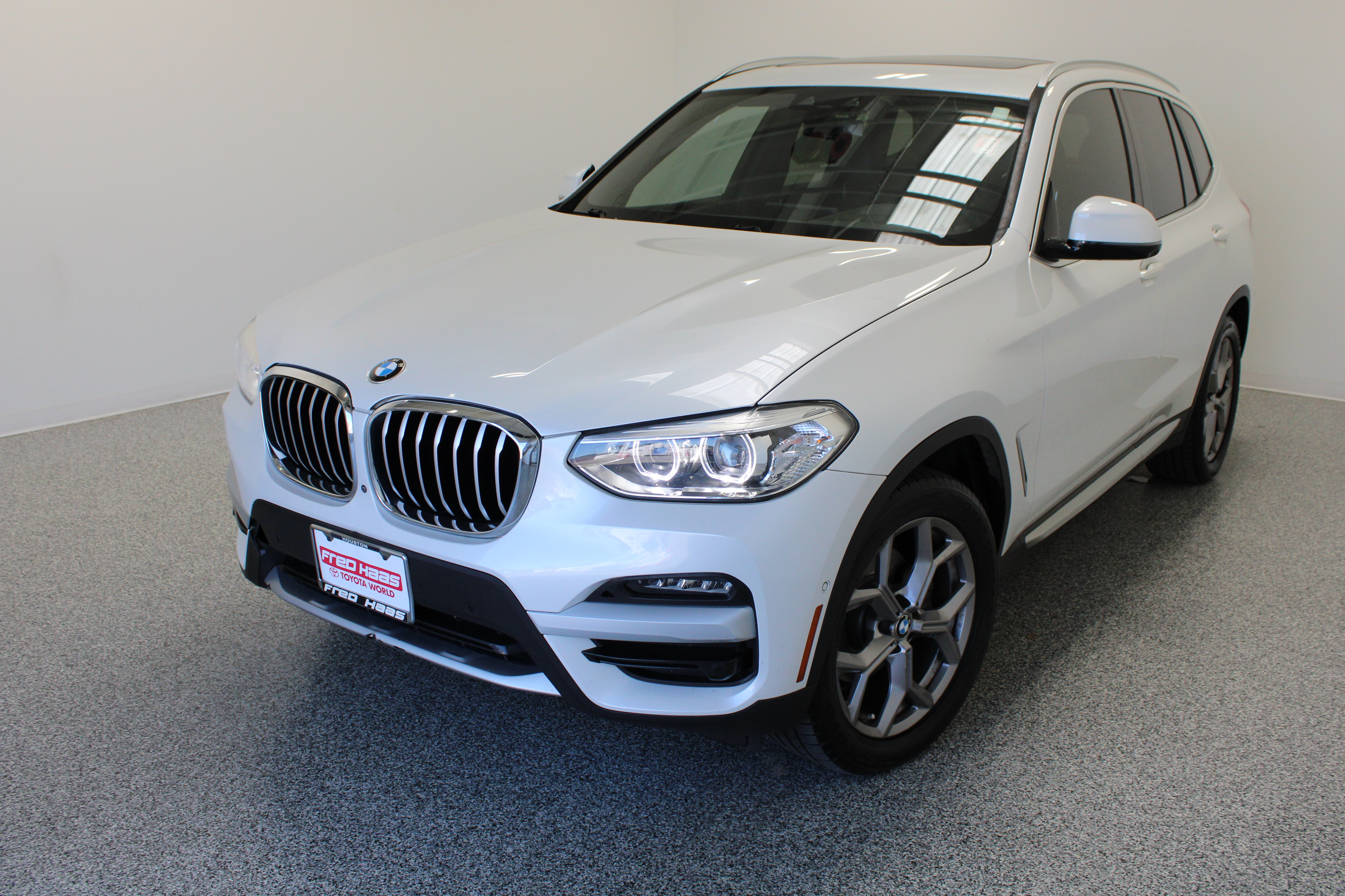 Used 2021 BMW X3 sDrive30i w/ Convenience Package RWD image 2