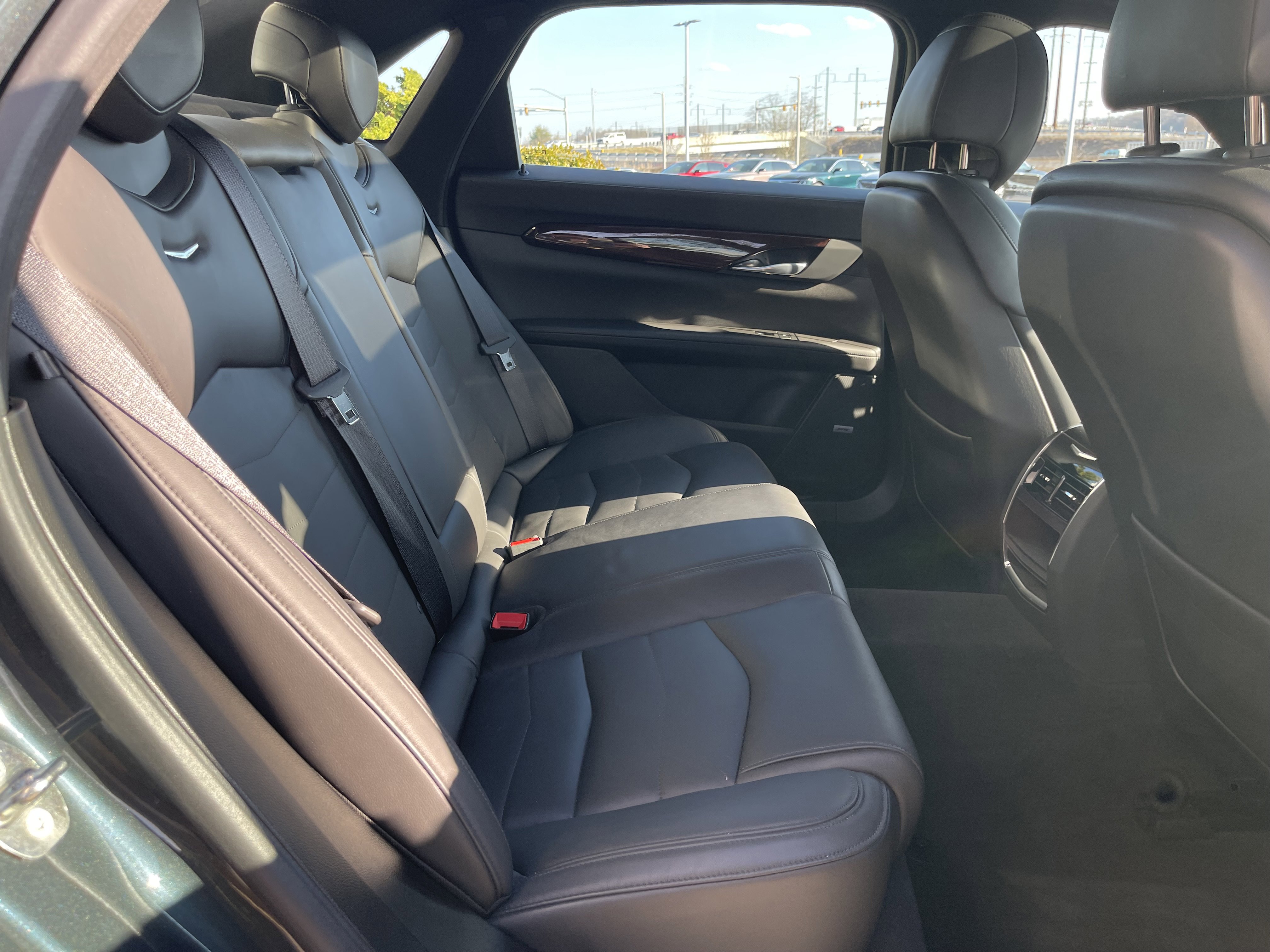 Used 2018 Cadillac CT6 AWD image 25