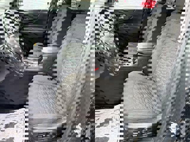 Certified 2020 Chevrolet Equinox LT w/ Driver Convenience Package image 18