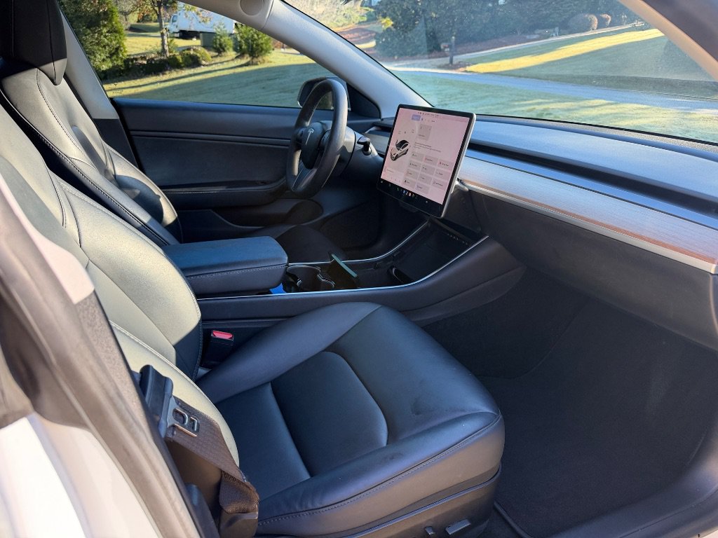 Used 2020 Tesla Model 3 Performance AWD/4WD image 24