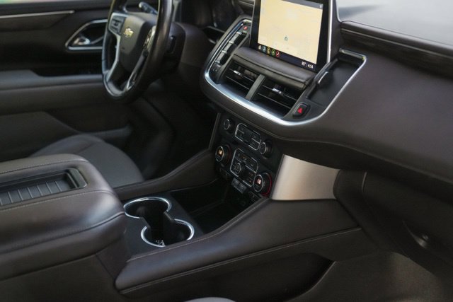 Used 2021 Chevrolet Tahoe LT w/ Luxury Package RWD image 34