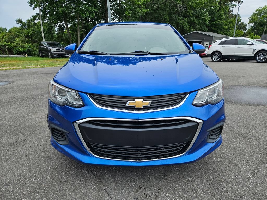 Used 2019 Chevrolet Sonic LT FWD image 2