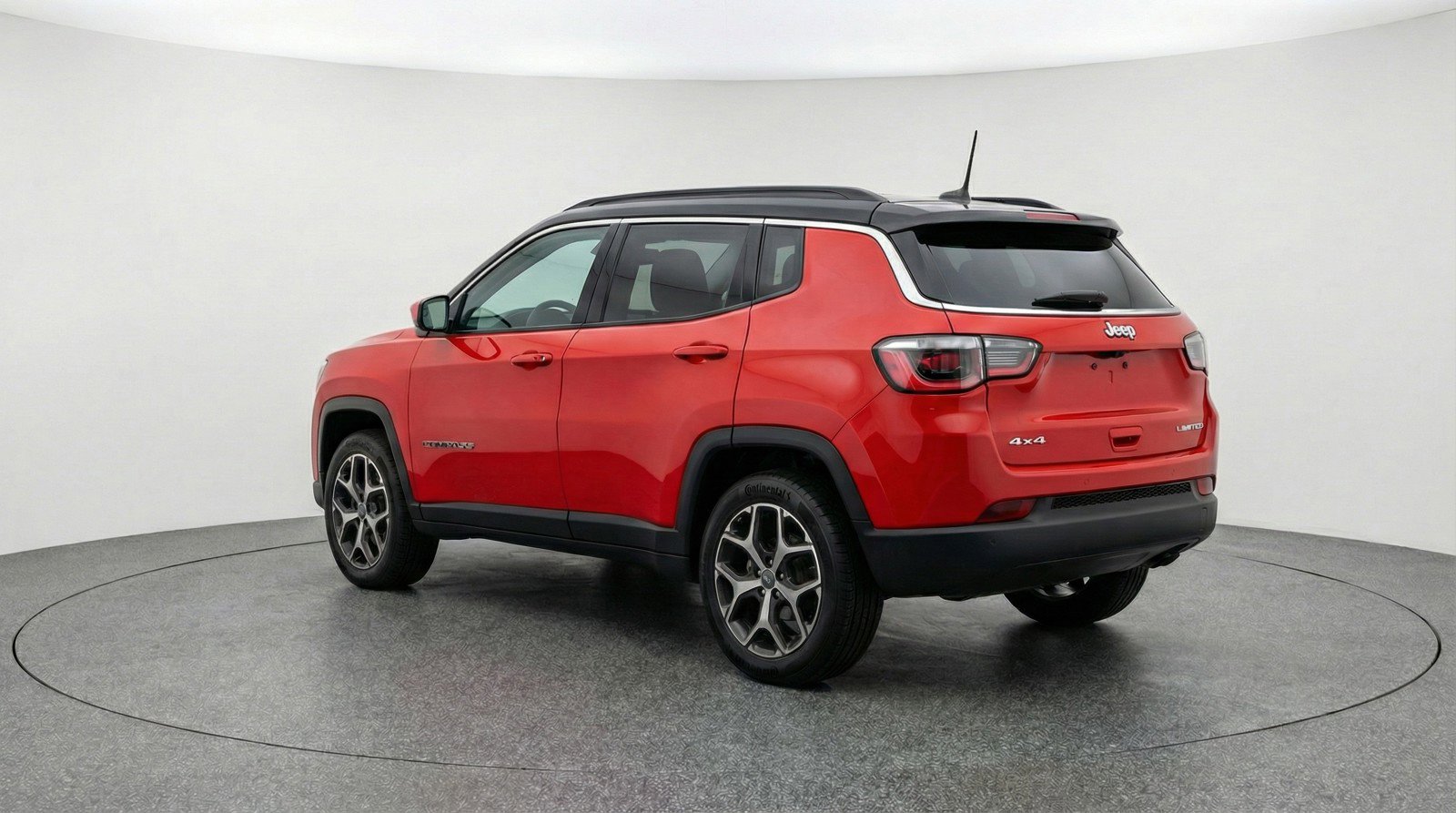 Used 2025 Jeep Compass Limited AWD/4WD image 6