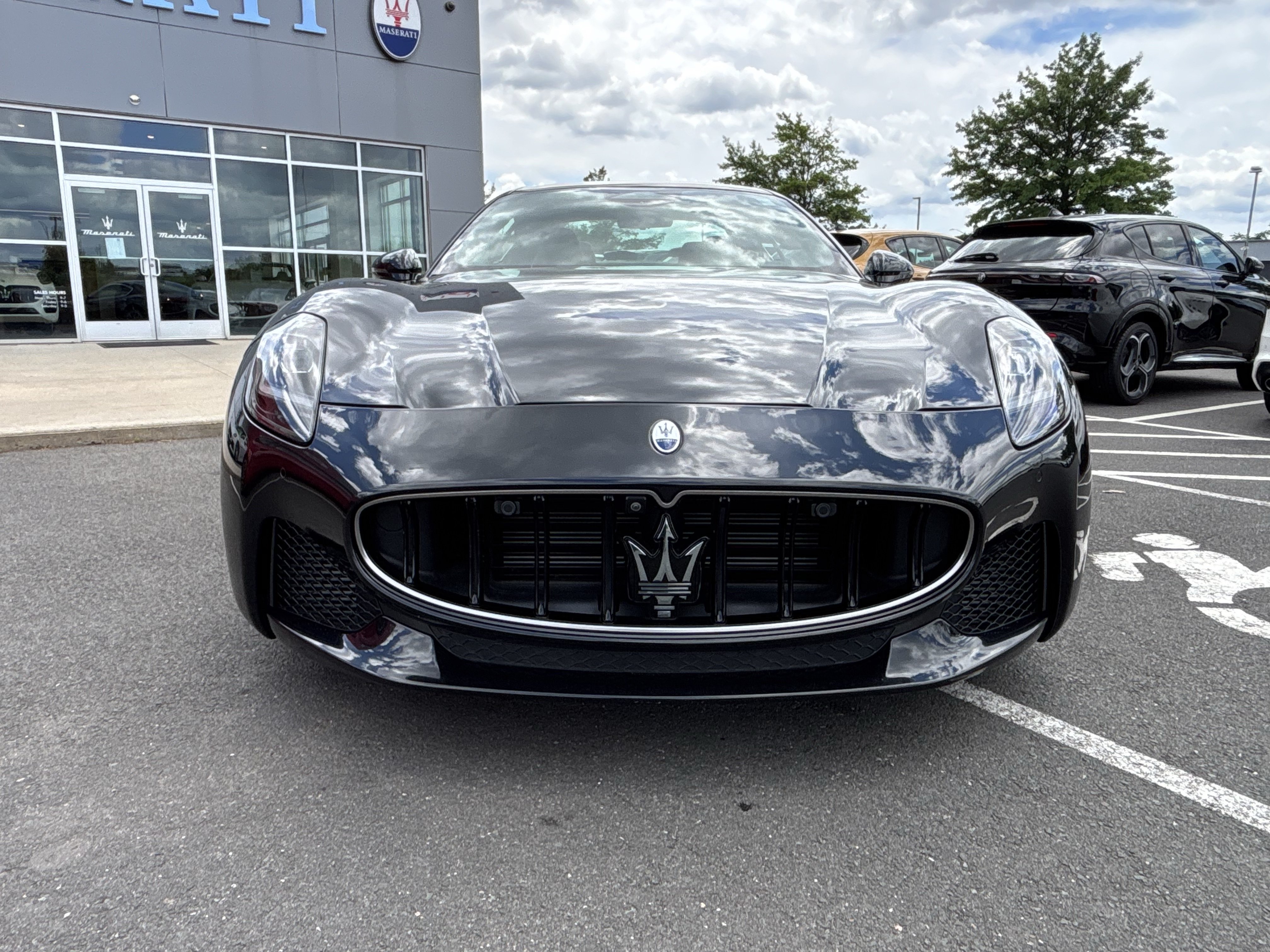 Used 2024 Maserati GranTurismo Modena AWD/4WD image 11
