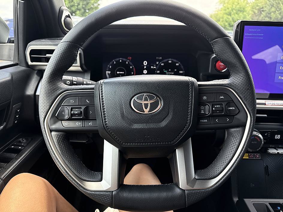 New 2026 Toyota 4Runner TRD Off-Road Premium AWD/4WD image 13