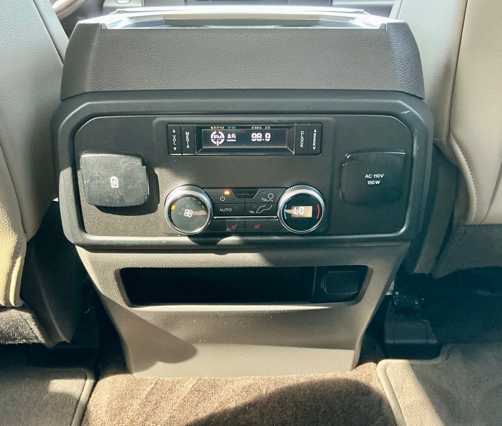 Used 2018 Ford Expedition Limited w/ Equipment Group 301A image 34