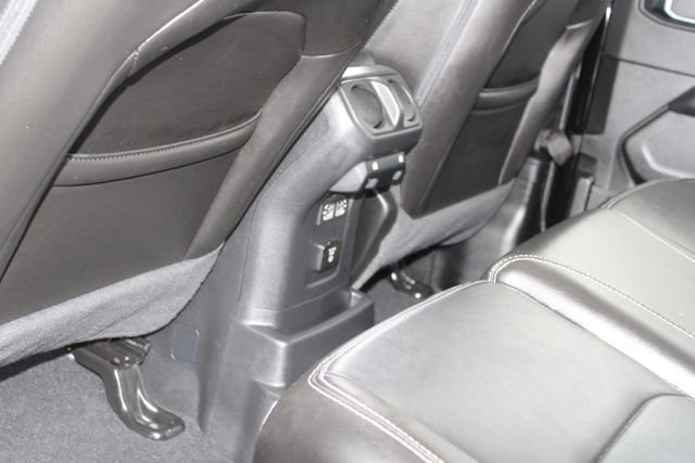 Used 2023 Jeep Wrangler Unlimited Sahara image 42