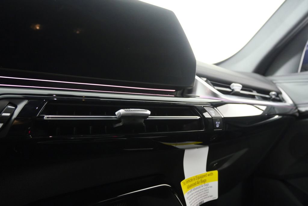 Used 2026 BMW X1 xDrive28i image 19