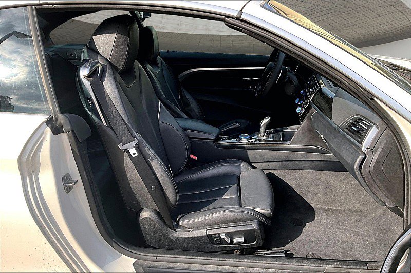 Used 2018 BMW 430i Convertible RWD image 6