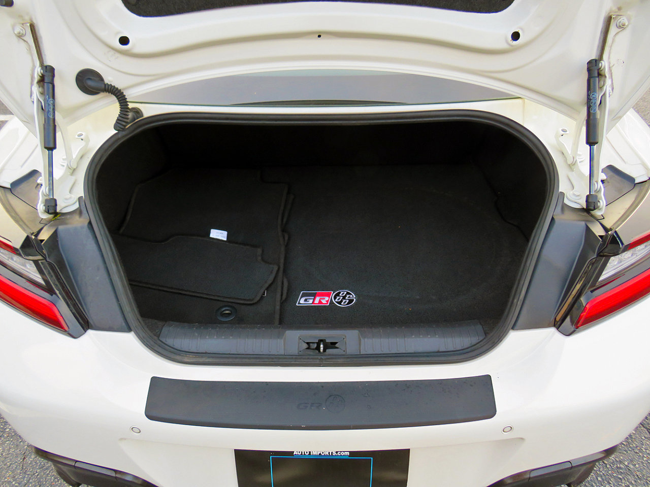 Used 2023 Toyota GR86 Premium image 31