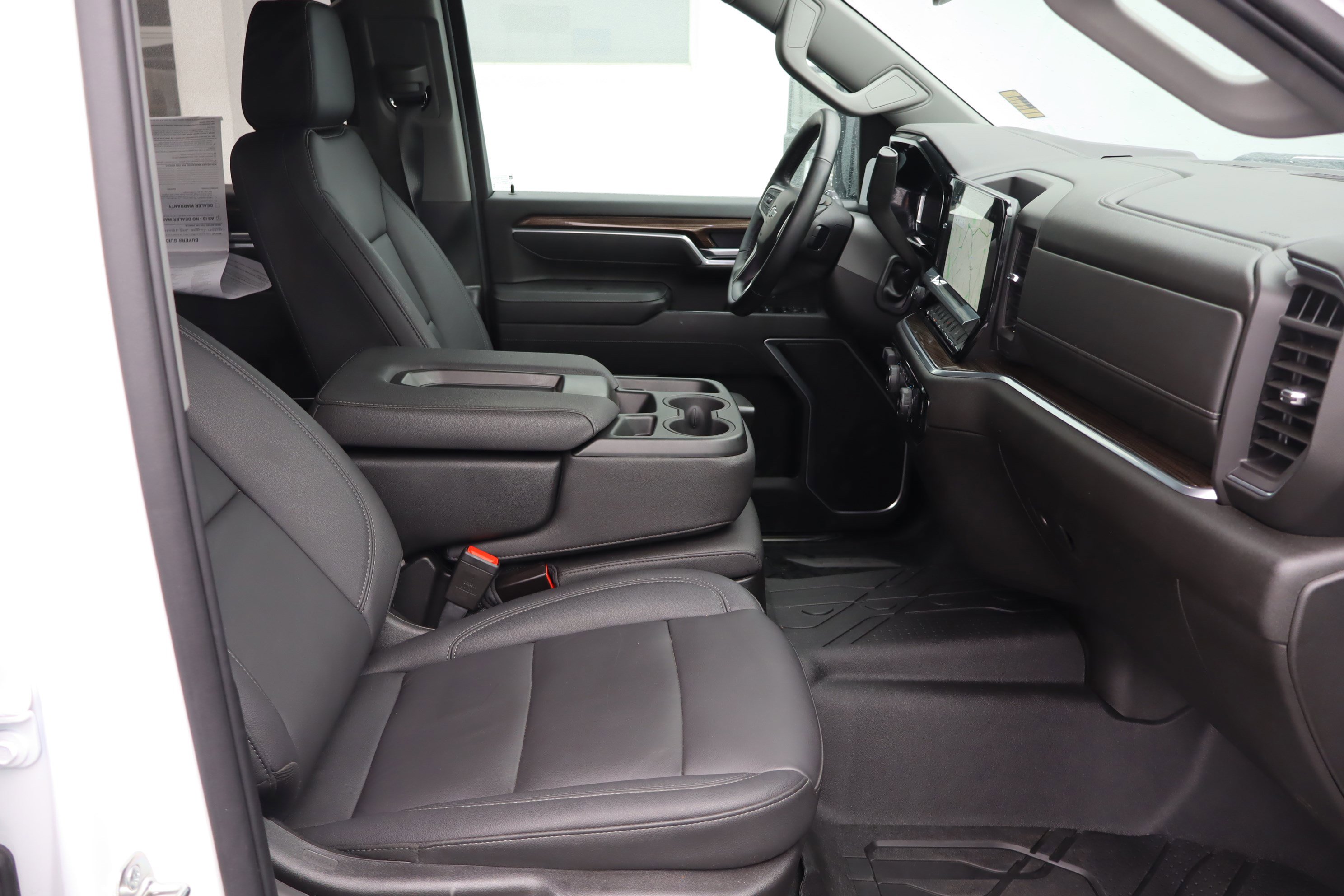 Used 2025 Chevrolet Silverado 2500 LT w/ Trail Boss Package image 37