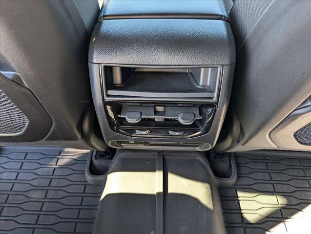 Used 2023 Jeep Grand Cherokee Trailhawk image 16