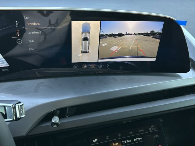 New 2026 Cadillac Vistiq Premium Luxury AWD/4WD image 13