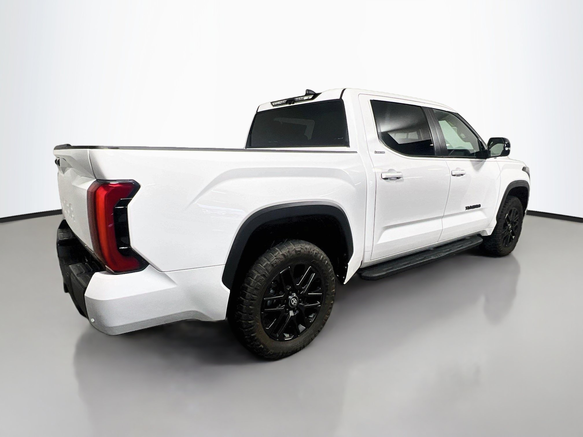Used 2026 Toyota Tundra Limited w/ Limited PVM Package AWD/4WD image 4