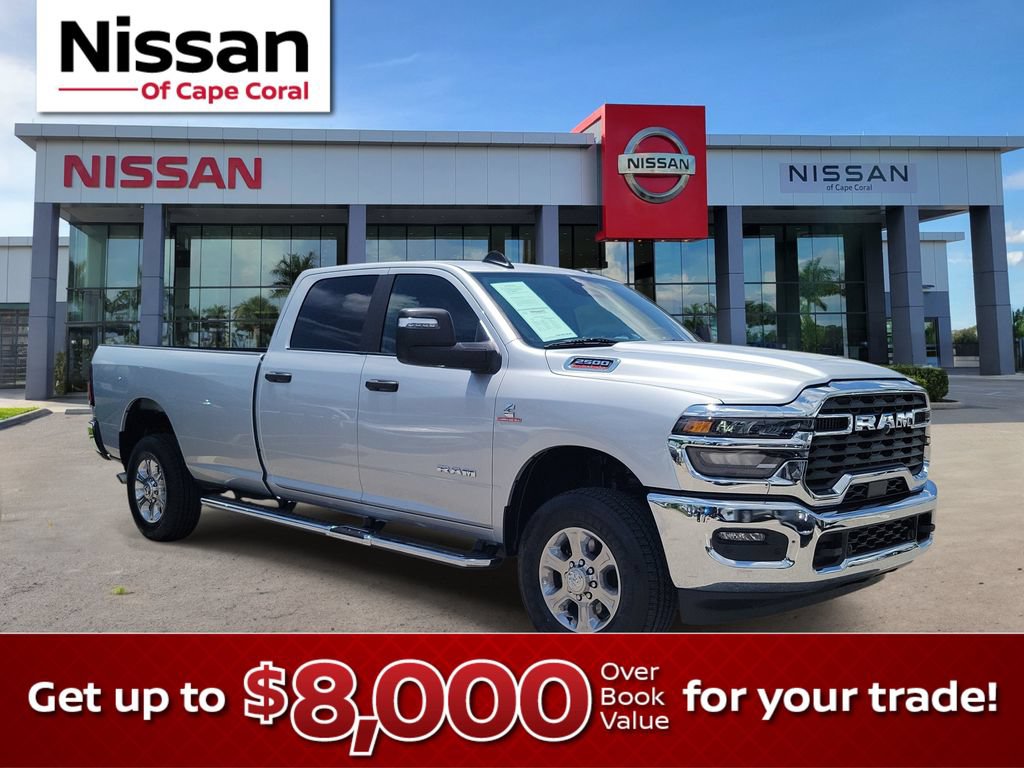 Used 2026 RAM 2500 Big Horn AWD/4WD image 1