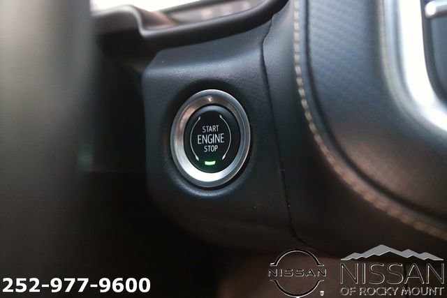 Used 2023 Chevrolet Suburban Premier image 24