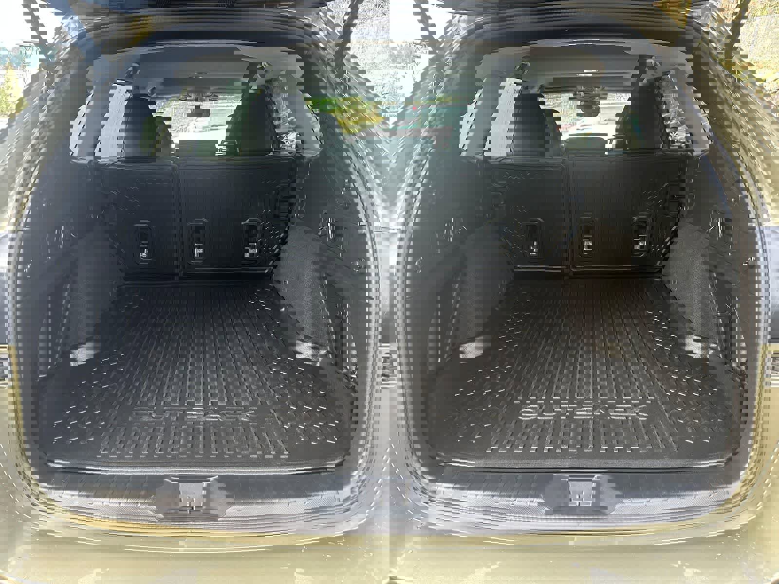 Used 2023 Subaru Outback Onyx Edition XT image 26