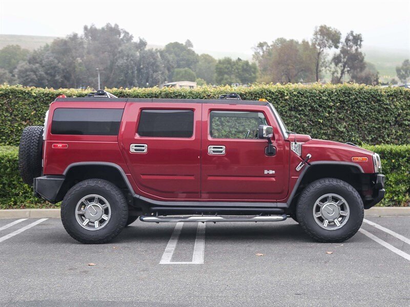 Used 2005 HUMMER H2 w/ Preferred Equipment Group AWD/4WD image 9