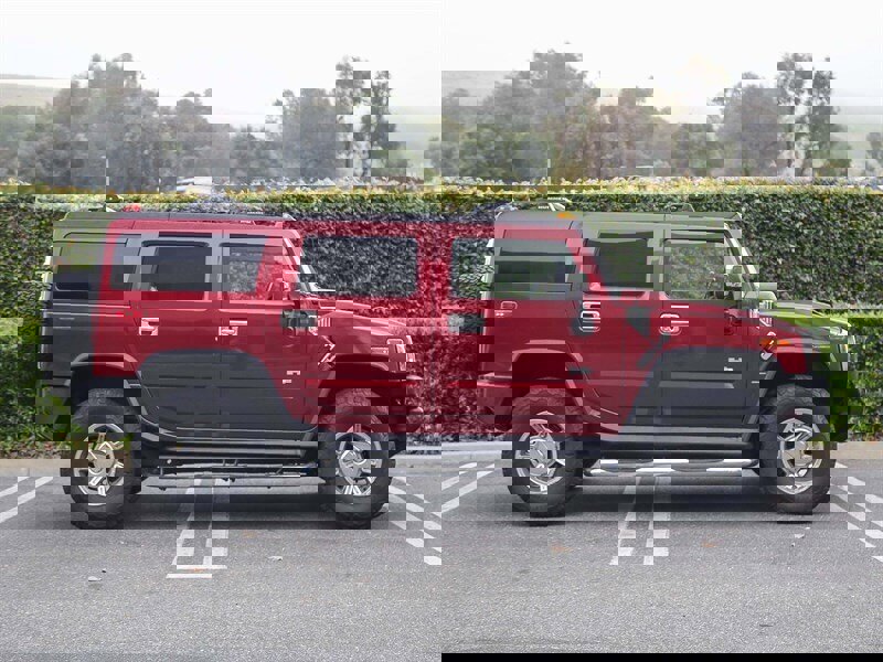 Used 2005 HUMMER H2 w/ Preferred Equipment Group image 9