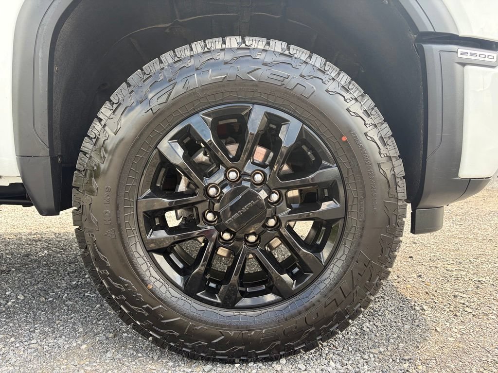 Used 2025 GMC Sierra 2500 Denali AWD/4WD image 27
