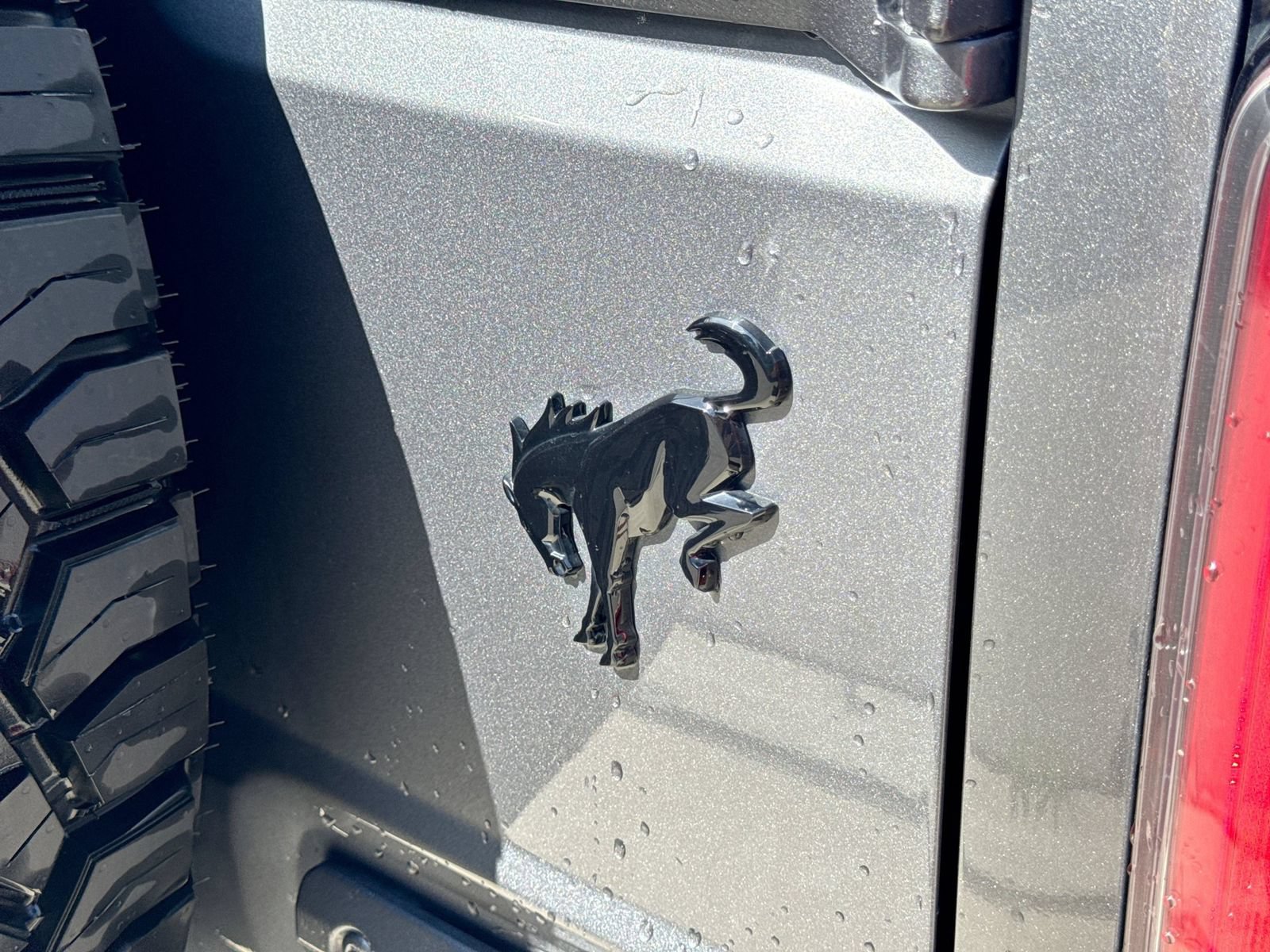 Certified 2023 Ford Bronco Wildtrak AWD/4WD image 16