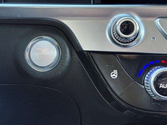 Used 2024 Kia Telluride EX w/ EX Captain's Chair Package image 20