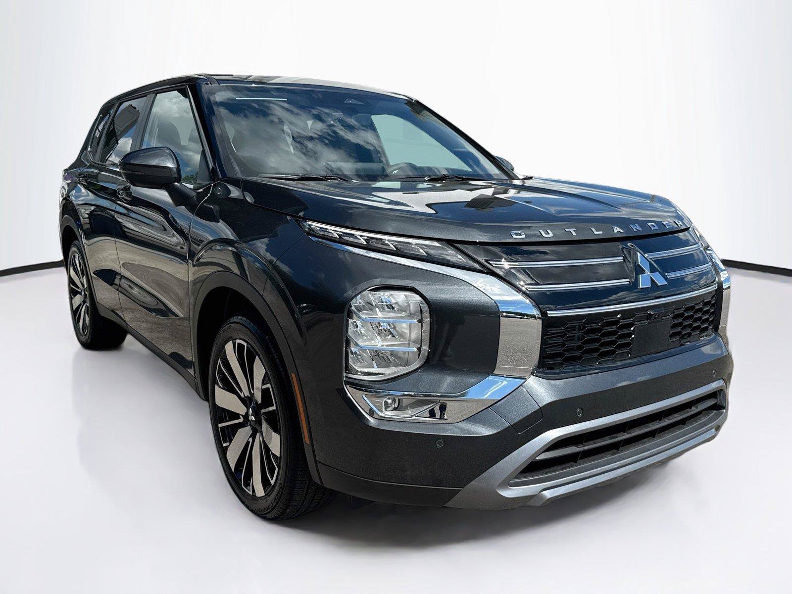 New 2026 Mitsubishi Outlander SE FWD image 7